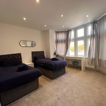 Star London Finchley Road 3-Bed Oasis With Garden Aparthotel Exterior photo